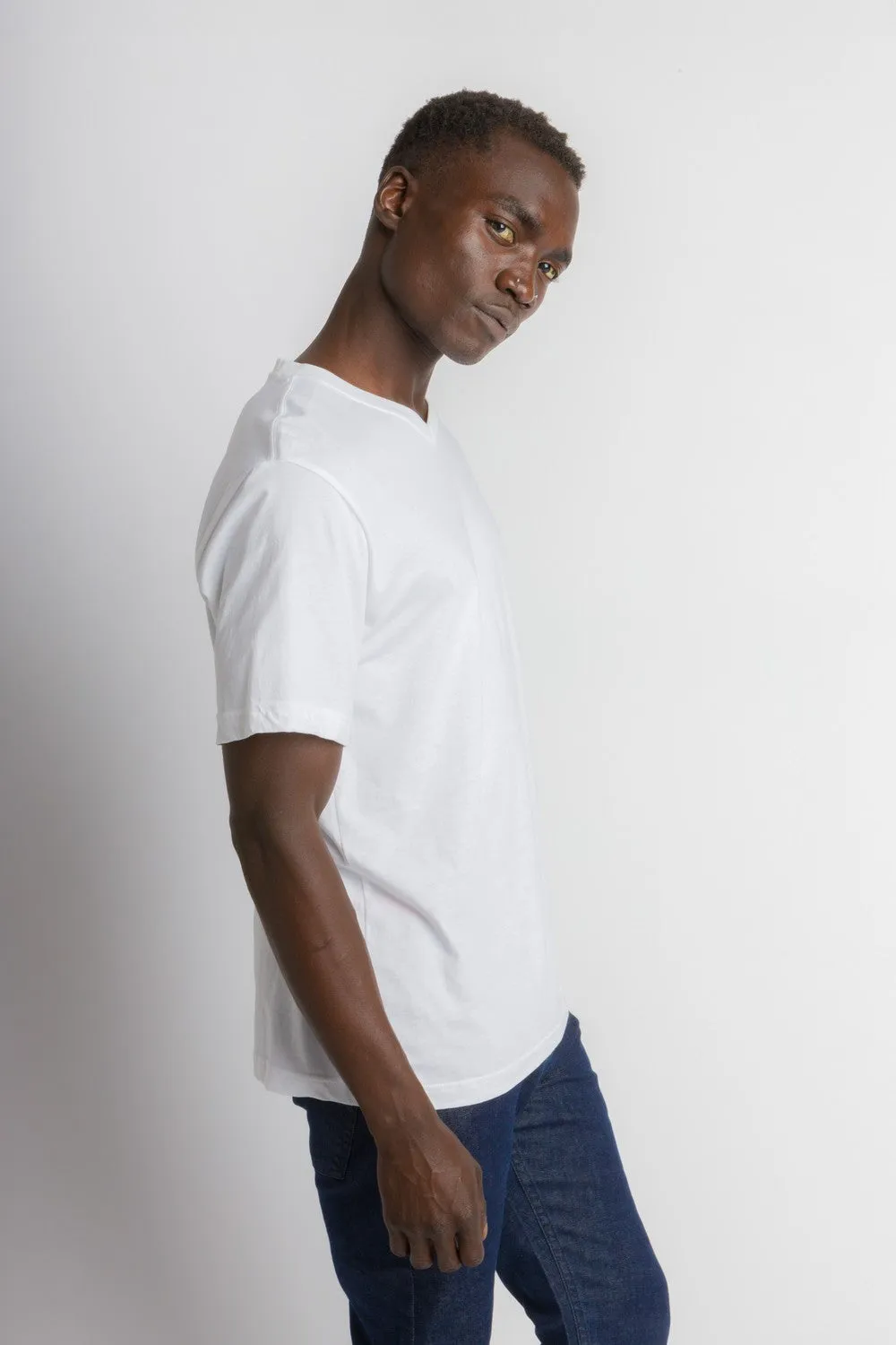 Jamison Unbranded | Men's Anti-Stain Logo-less V-neck Tee