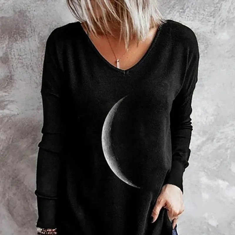 Moon print round neck loose long-sleeved T-shirt sweater women