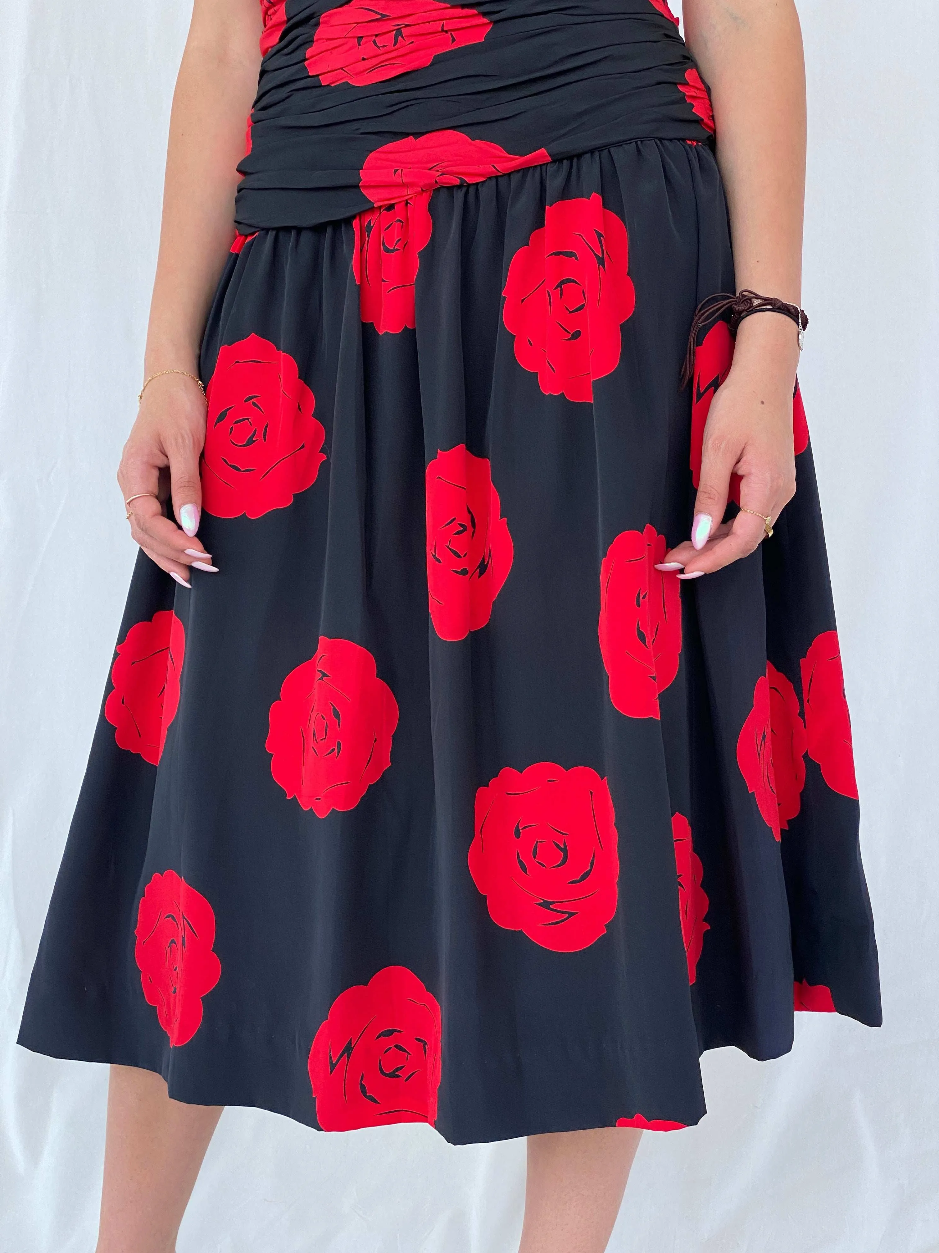 Stunning Vintage 80s Handmade Black Rose Print Midi Party Dress Size M